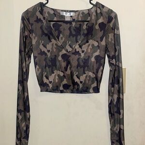 Camouflage Long Sleeve V-Neck Crop Top